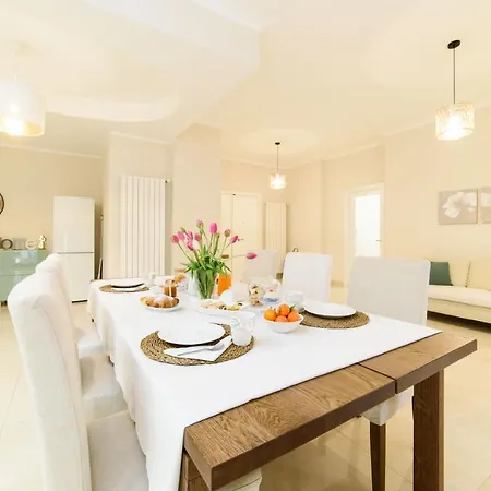 Homeaway Bed & Breakfast *