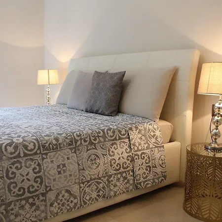 Homeaway לינה וארוחת בוקר